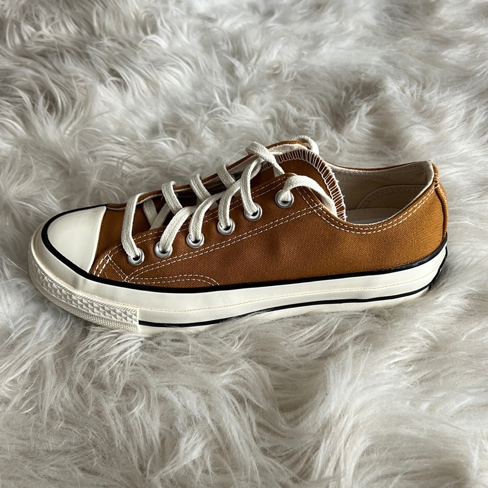 Converse Chuck 70 vintage low top women’s 7